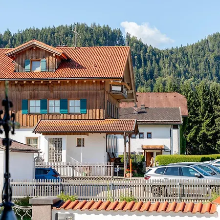 Landhotel Guglhupf-2
